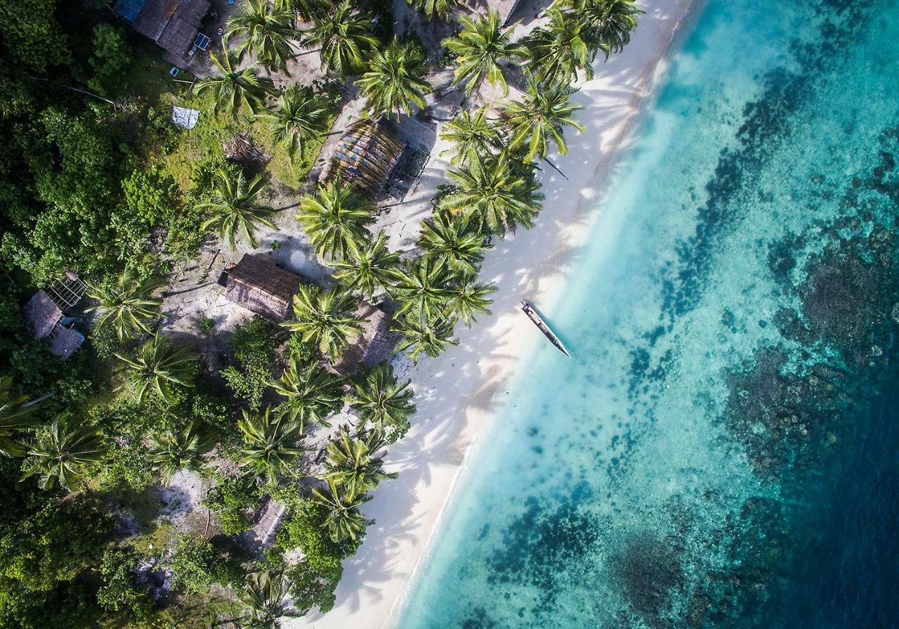 Raja Ampat Biodiversity Nature Resort Exterior foto