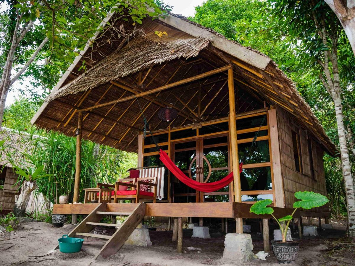 Raja Ampat Biodiversity Nature Resort Exterior foto